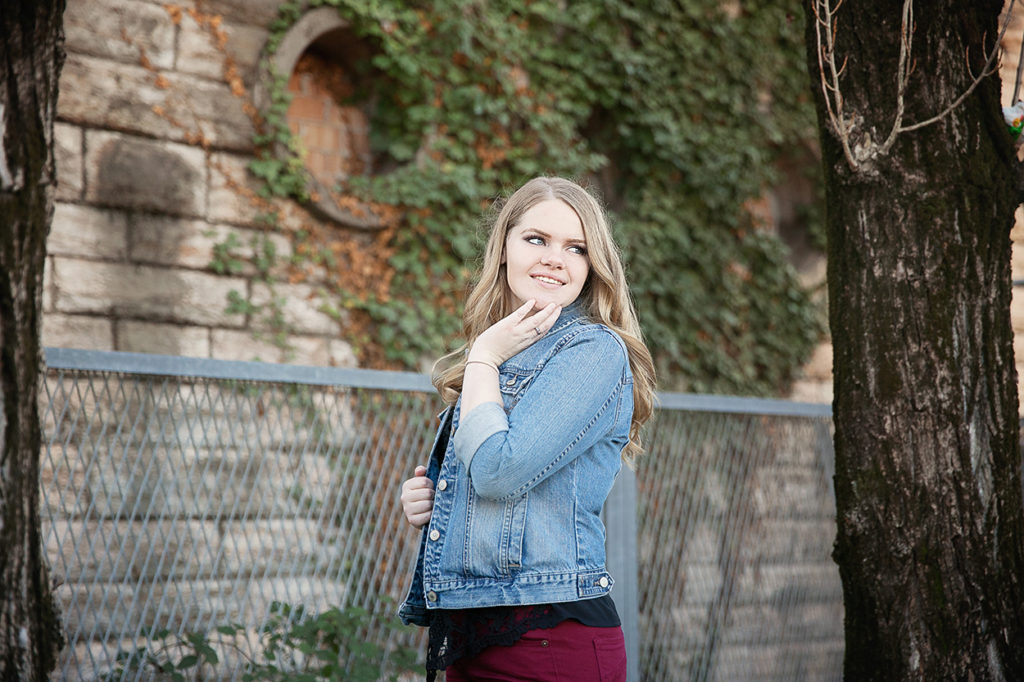 Jackson Michigan senior portrait photographer